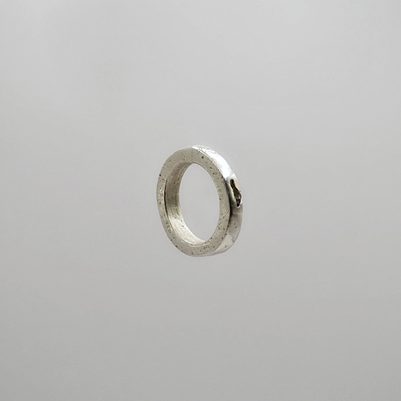 0104